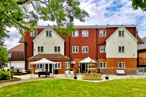 Landscaped garden courtyard at Forest Place